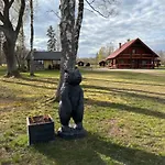 Kuningatalu Palkmaja